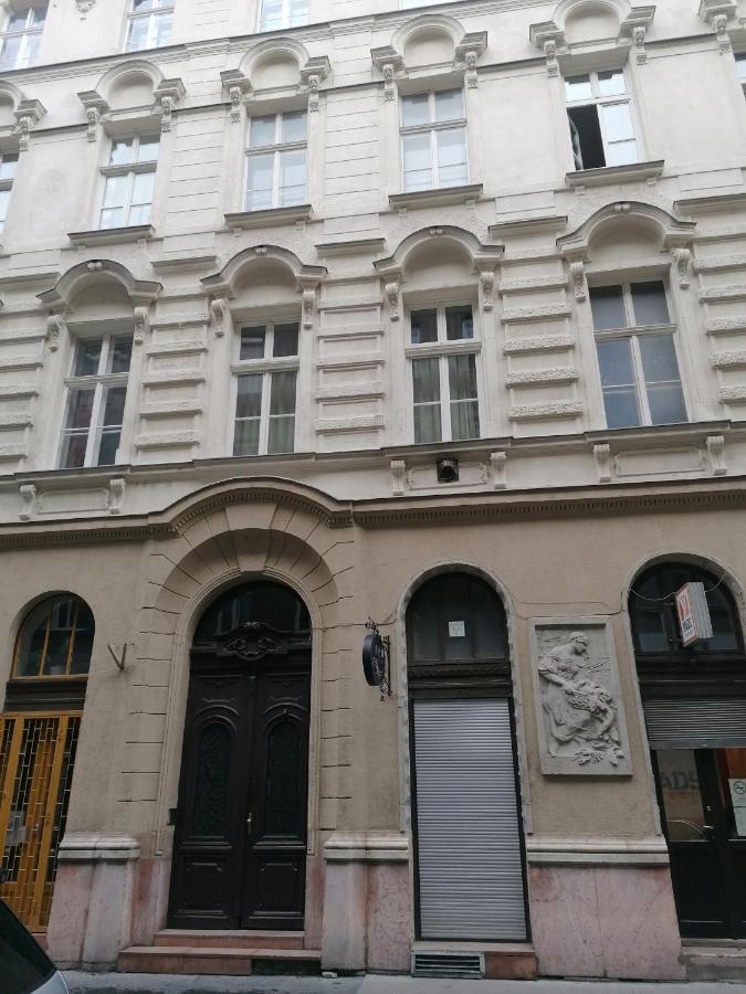 Erkel Rooftop Suites Boedapest Buitenkant foto